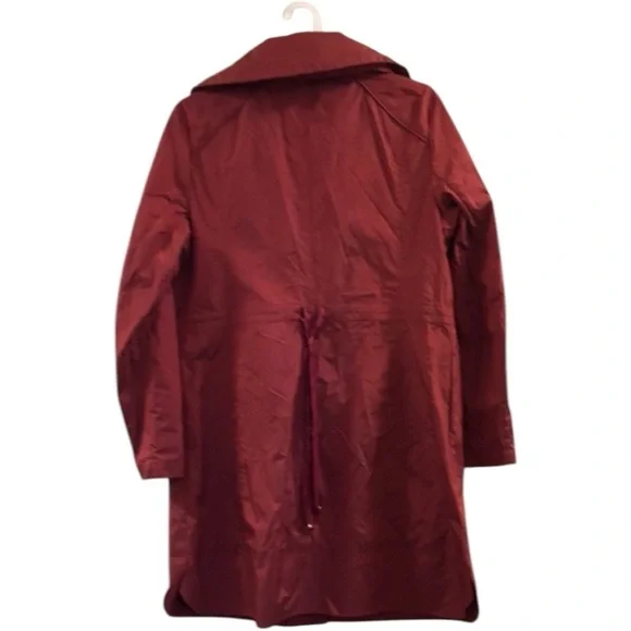COLE HAAN SIGNATURE Back Bow Hooded Raincoat - Picture 2 of 16